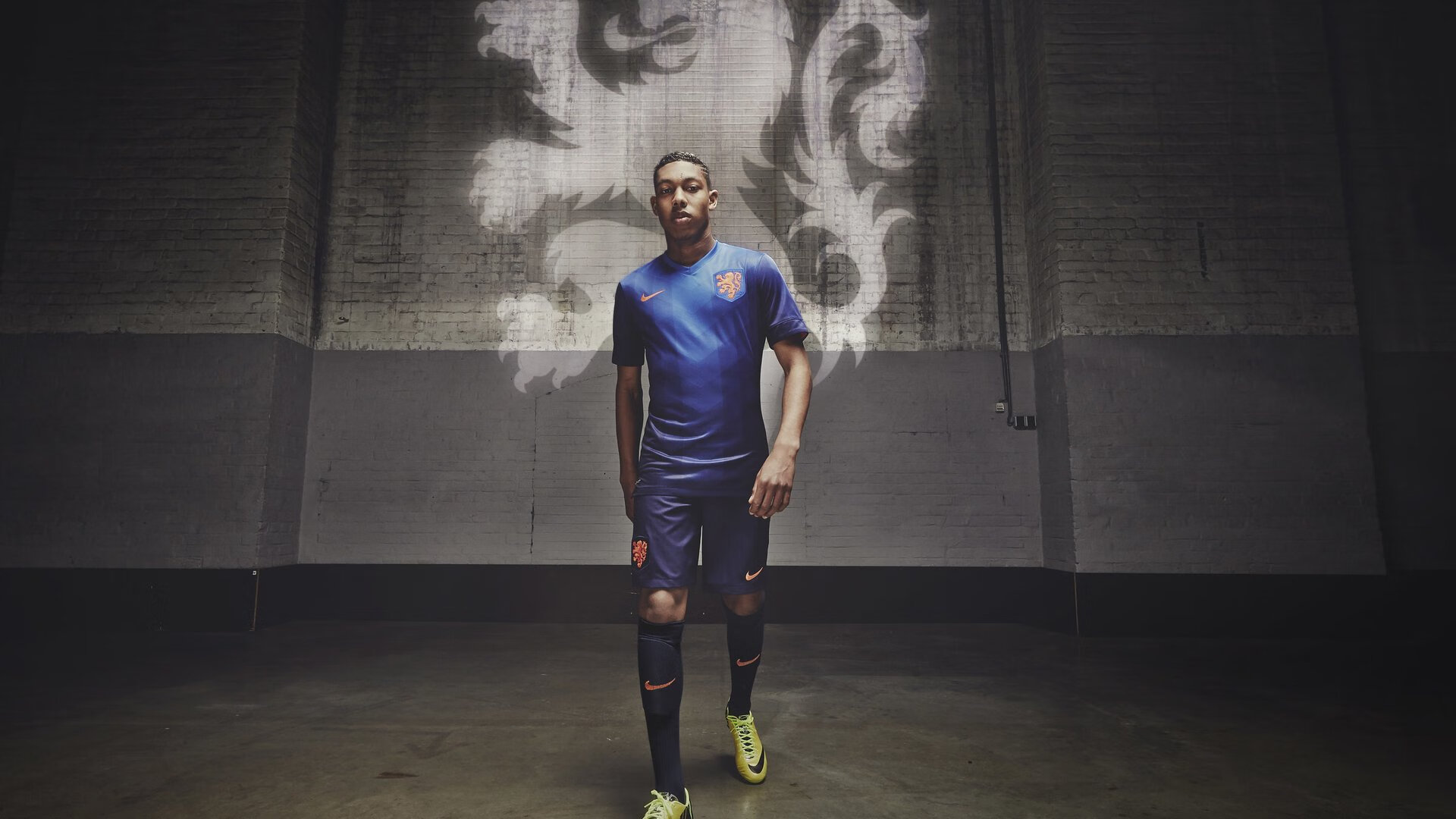 华体会体育入口-切尔西年轻天才梅西般的表现，进球展现非凡天赋，切尔西年轻球员